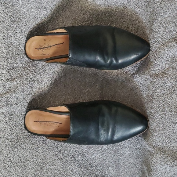Madewell Lana Mules - Picture 2 of 9